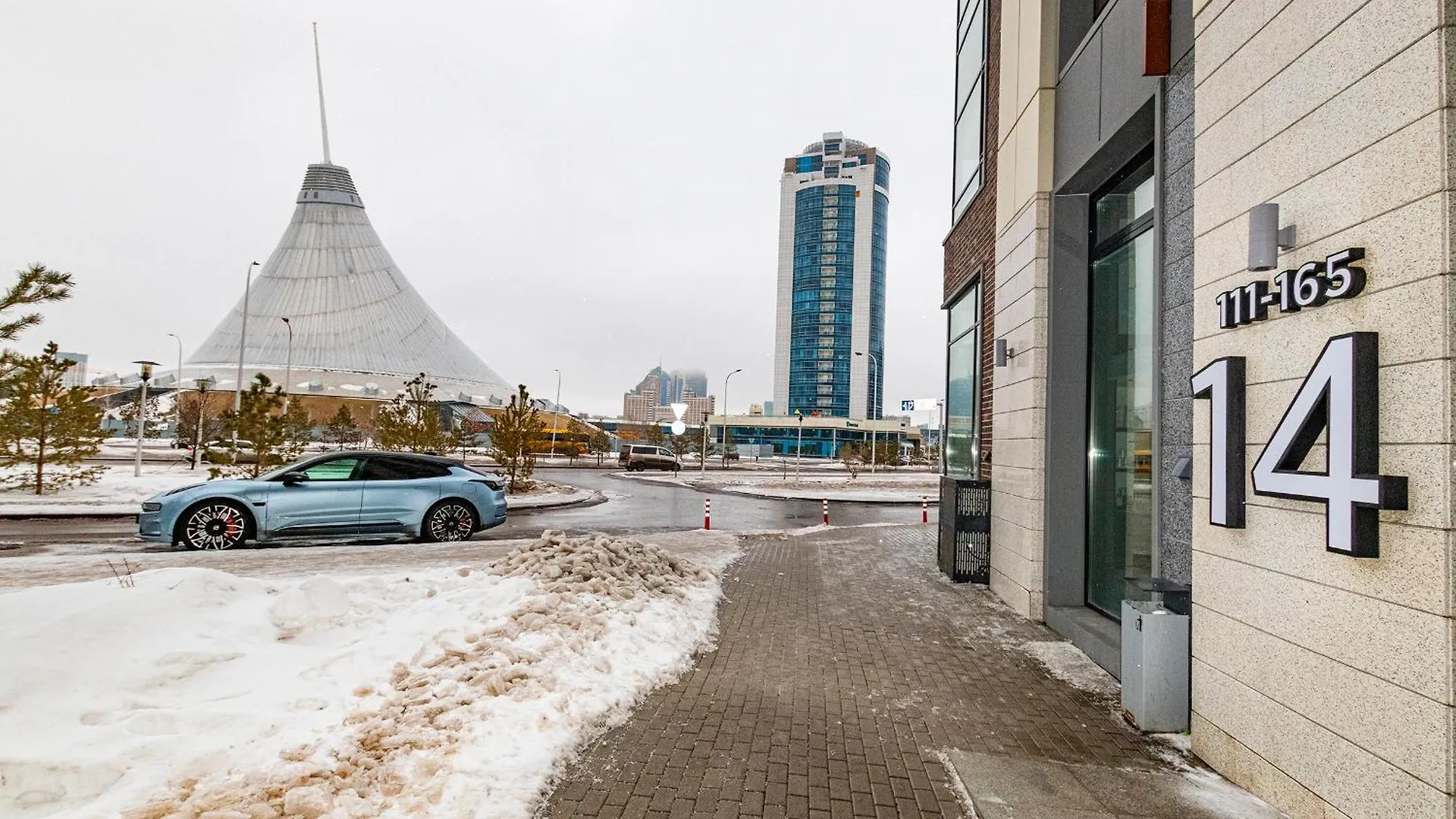 Raisson Aparthotel H163 Хан Шатыр Αστάνα Διαμέρισμα